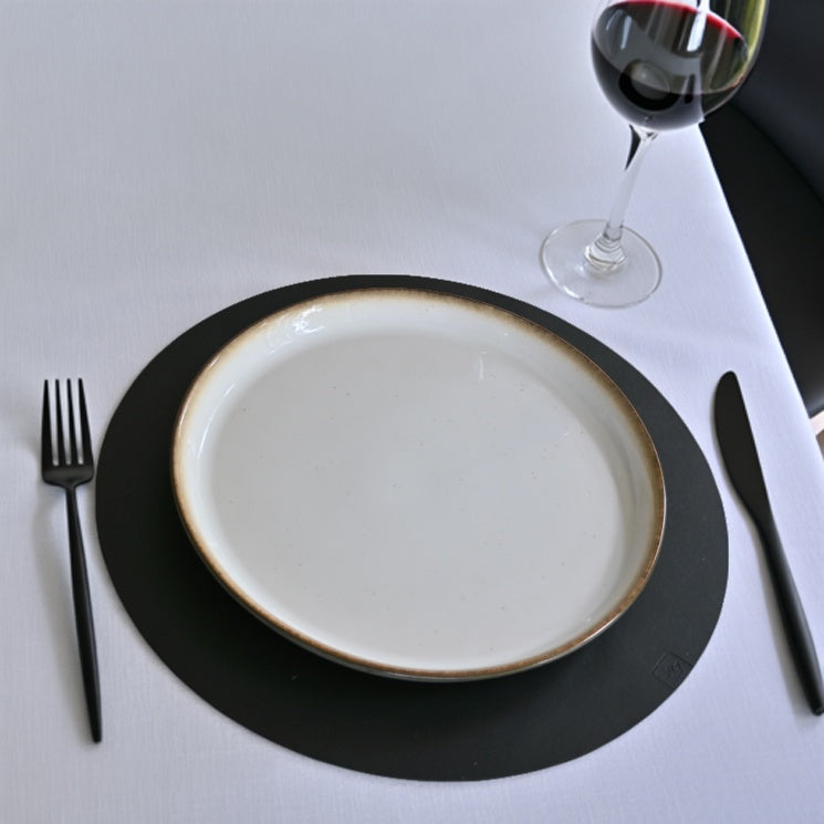 Telleruntersetzer, schwarz